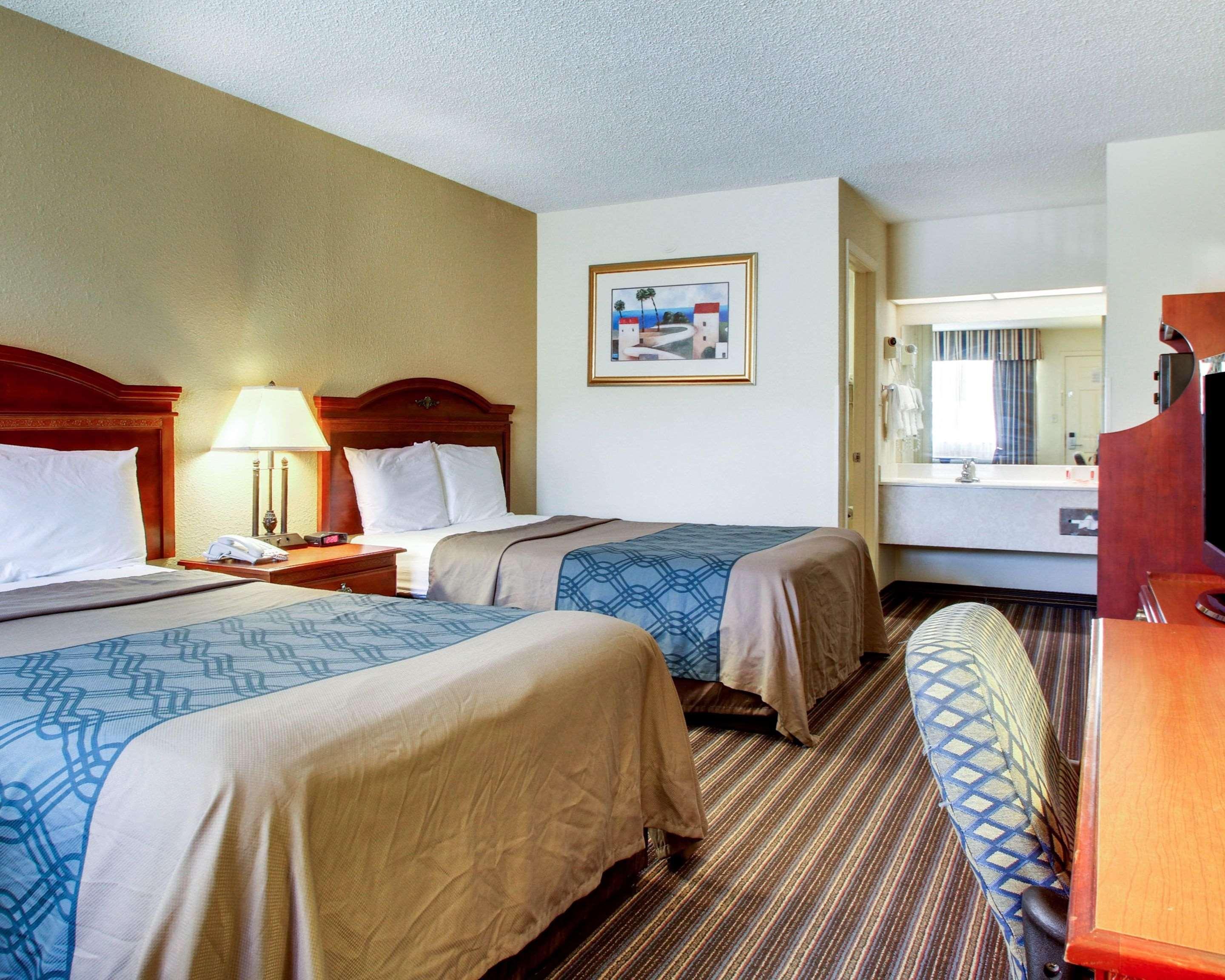 Econo Lodge Vicksburg Eksteriør billede